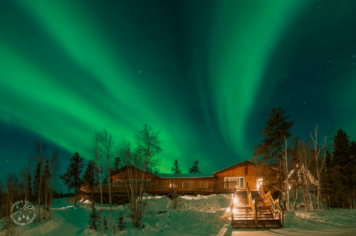 Aurora-Village-Yellowknife-Northwest-Territories-Canada-Aurora-Borealis-Northern-lights-dining-hall